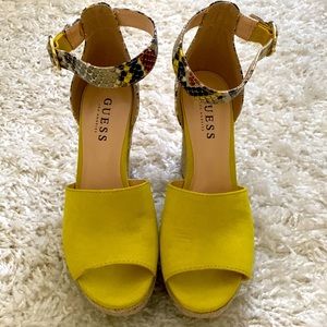 NWOT Guess Wedge Sandal